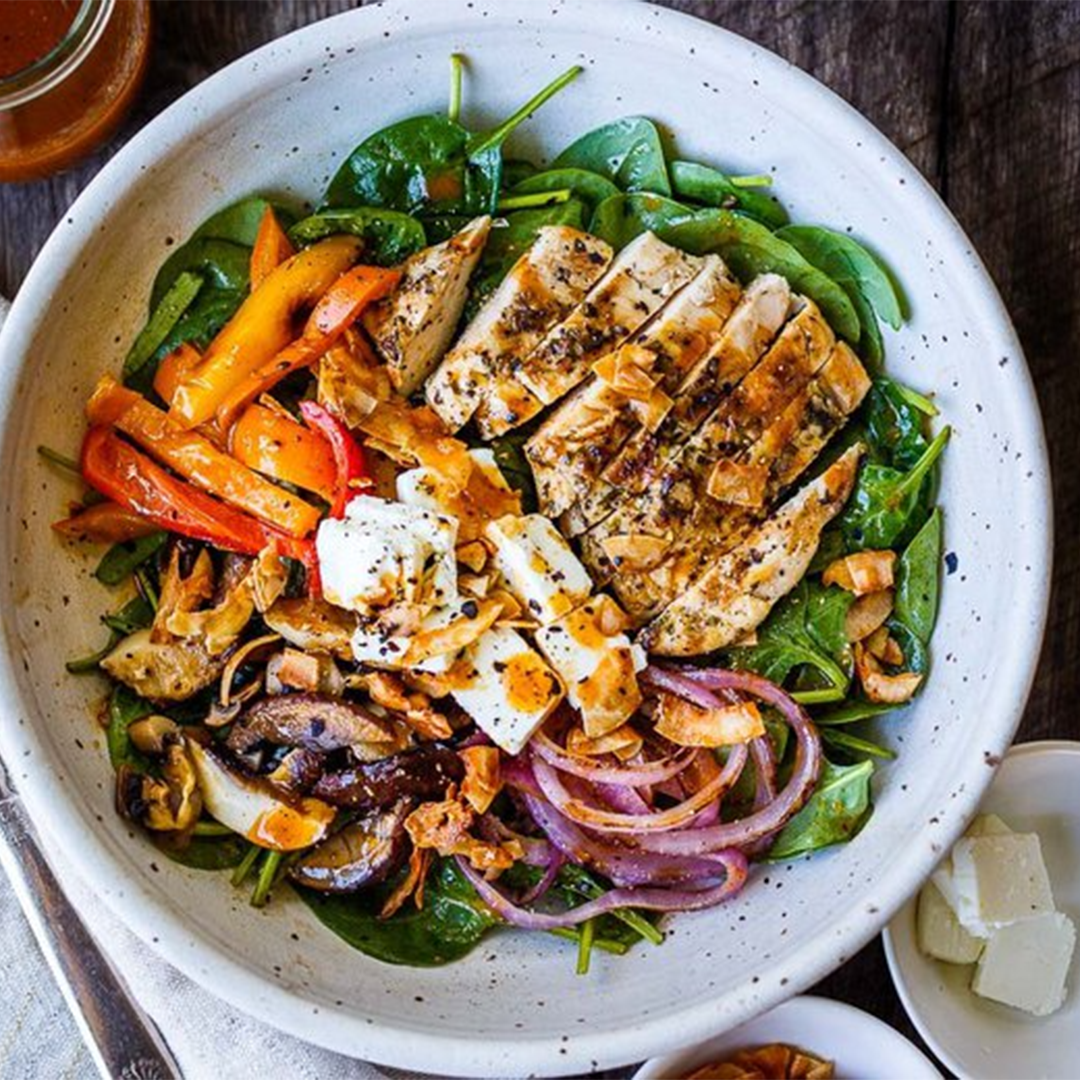 Spinach and Grilled Chicken Salad